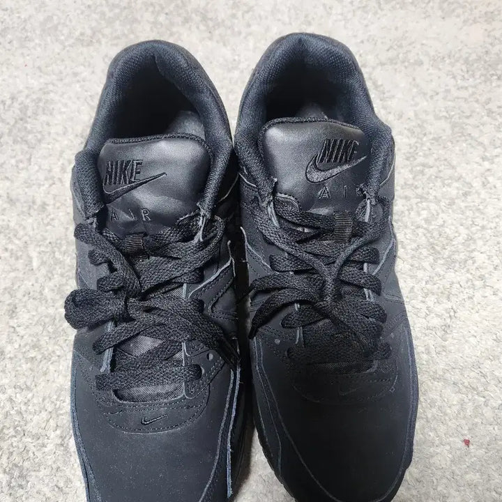 [BUNJANG] Nike Air Max Command All Black Leather Sneakers / 나이키 에어맥스 커맨드 올블랙 레더-300