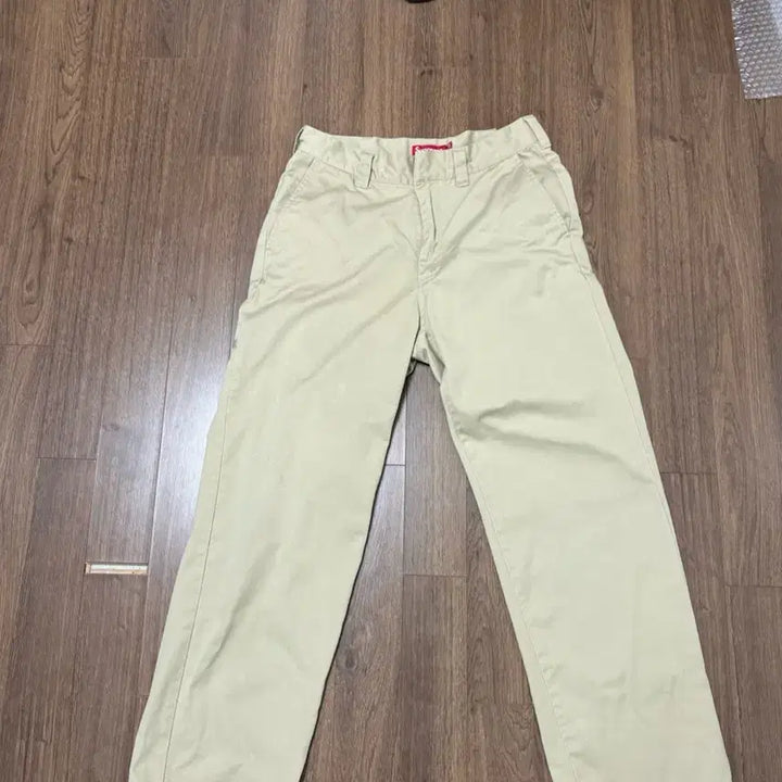 [SOLD OUT] 슈프림 워크팬츠 30