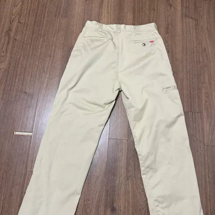 [SOLD OUT] 슈프림 워크팬츠 30