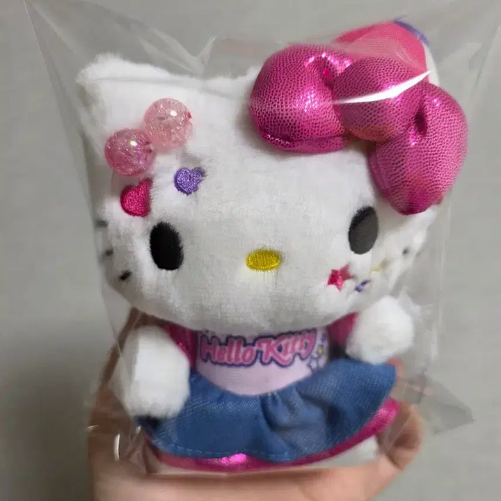 [BUNJANG] Sanrio Hello Kitty Y2K Vivid Cap Set / 산리오 y2k 키티 비비드캡 모자 지갑 키링