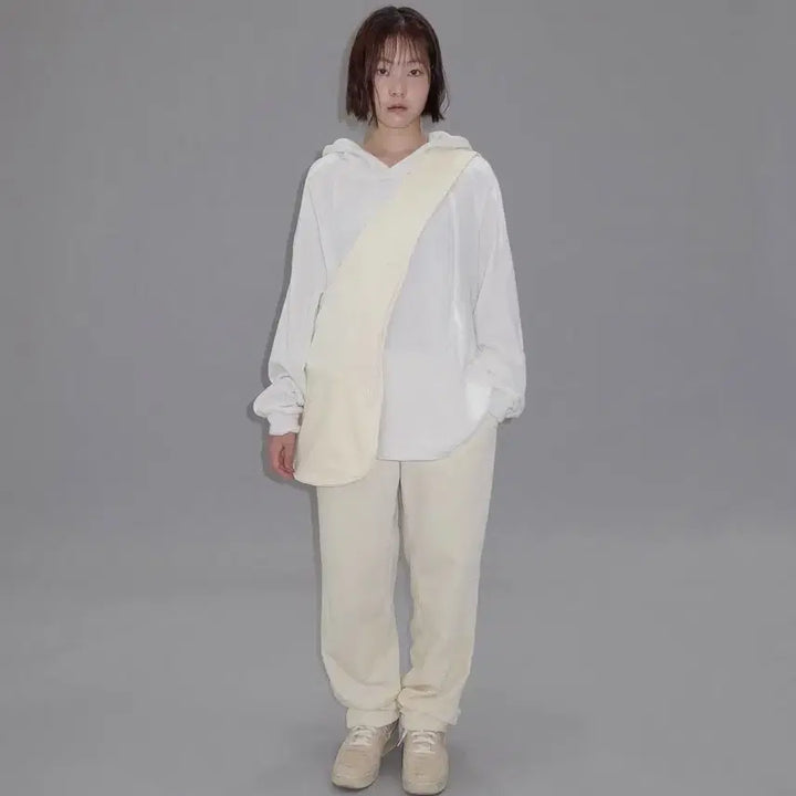 [BUNJANG] JICHOI Body Bag / JICHOI Body Bag