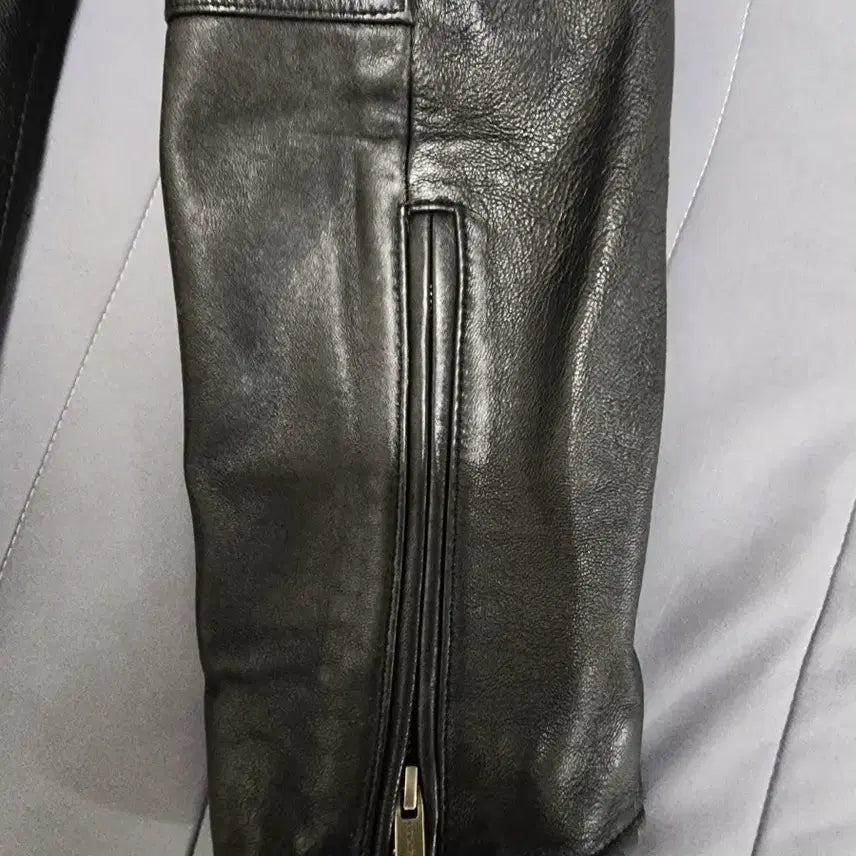 [BUNJANG] Police Black Leather Rider Jacket L Size / 폴리스 블랙 가죽 라이더 자켓 L사이즈 100사이즈