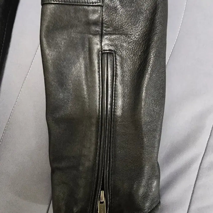 [BUNJANG] Police Black Leather Rider Jacket L Size / 폴리스 블랙 가죽 라이더 자켓 L사이즈 100사이즈