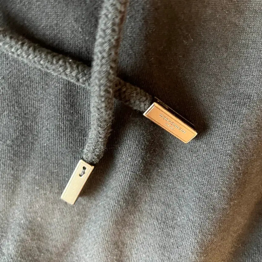 [BUNJANG] Wooyoungmi Black Back Logo Hoodie 23FW / 실착2회 우영미 백로고 후드 블랙 23FW
