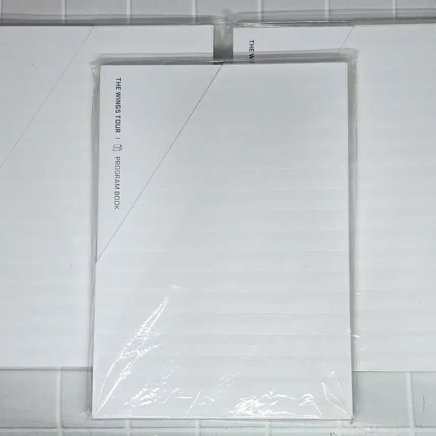 [BUNJANG] BTS Wings Tour Program Book Sealed / 방탄소년단 윙즈투어 프로그램 북 미개봉 bts wings tour