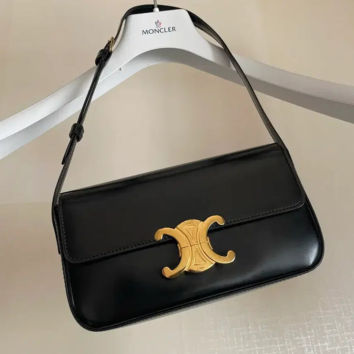 [SOLD OUT] 셀린느 트리오페 스키니백