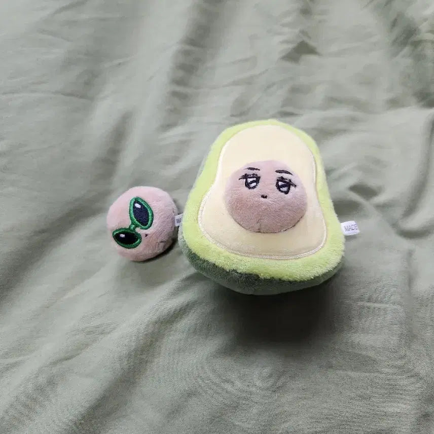 [BUNJANG] Avocado Bag Charm / 버보카도