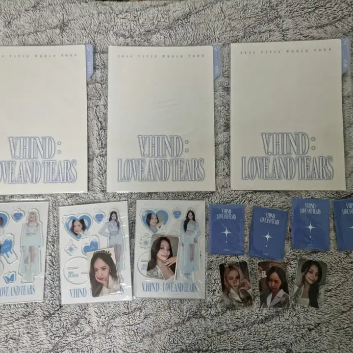 [BUNJANG] VIVIZ Concert Merchandise / 비비지 콘서트 굿즈