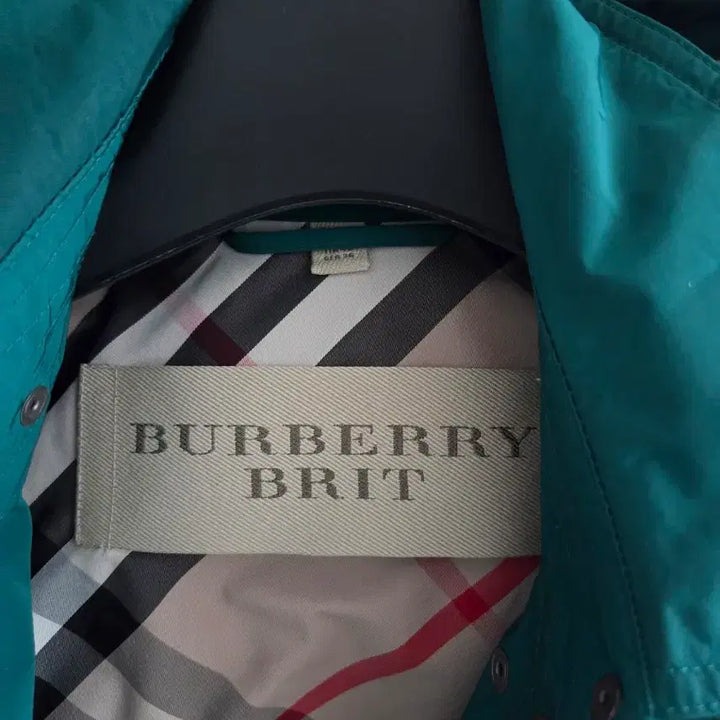 [BUNJANG] Burberry Brit Jacket / 버버리 브릿 점퍼