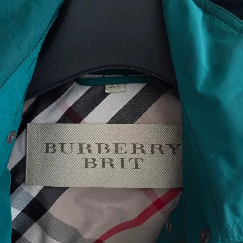 [BUNJANG] Burberry Brit Jacket / 버버리 브릿 점퍼