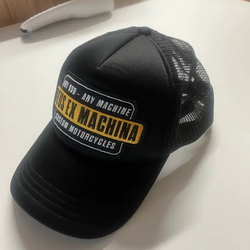 [BUNJANG] Deus Ex Machina Trucker Cap / 데우스 트러커 캡