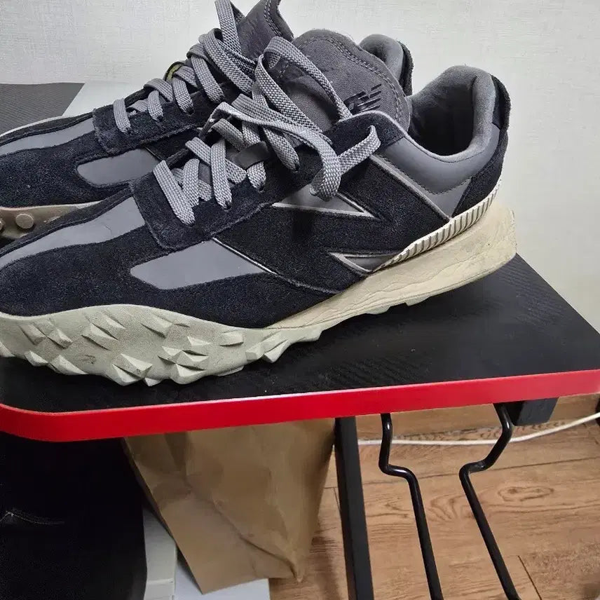 [BUNJANG] New Balance Sneakers Black/Grey 280 / 뉴발란스 스니커즈 블랙/그레이 280