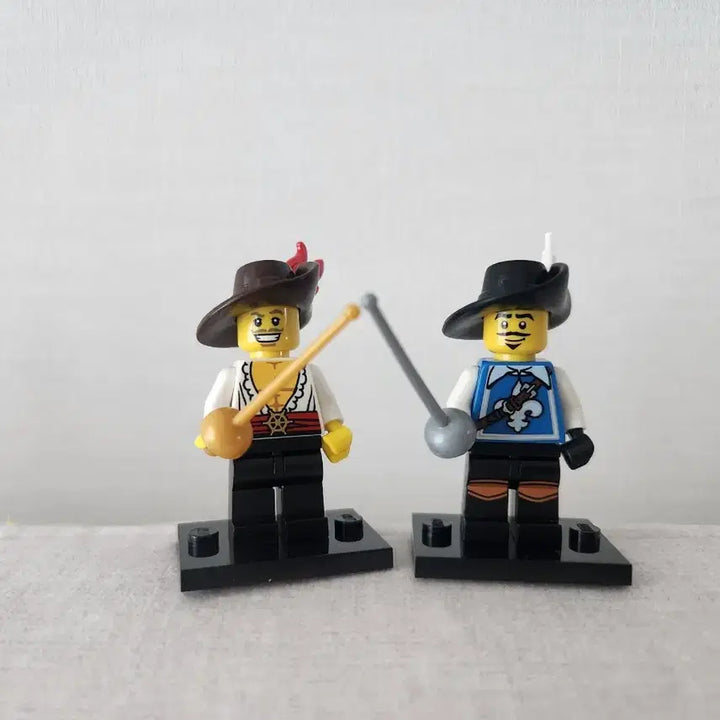 [SOLD OUT] 레고 8804 미니피겨 미니피규어 삼총사 중세검객