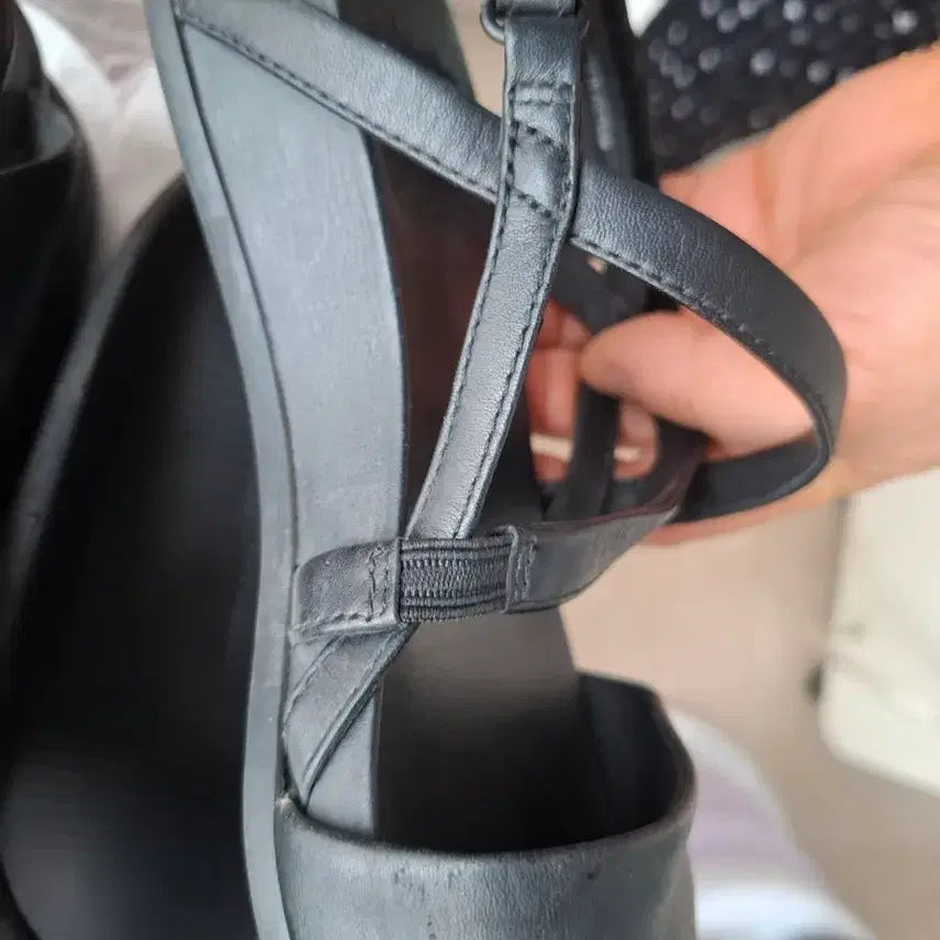 [BUNJANG] Camper Sandals / 캠퍼 샌들