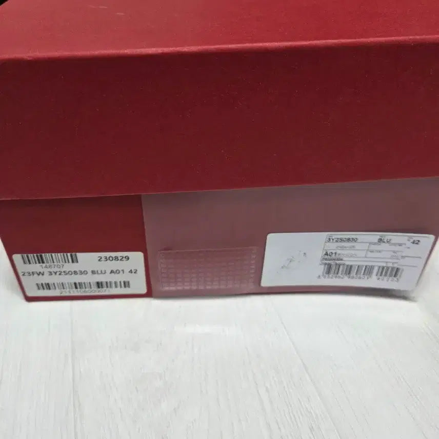 [BUNJANG] Valentino Garavani Sneakers / 발렌티노 스니커즈 Garavani