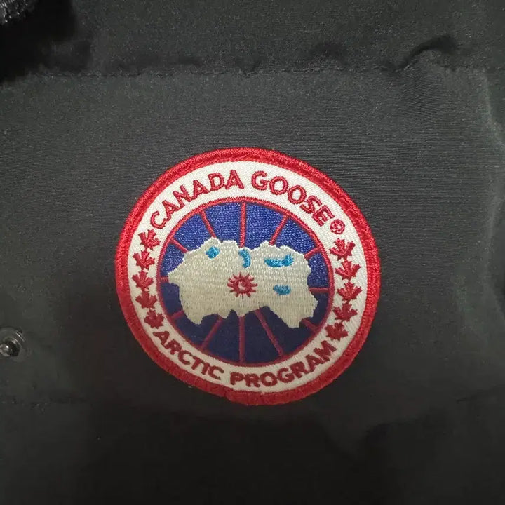 [BUNJANG] Canada Goose Black Padded Vest S / 캐나다구스 블랙 패딩 조끼 S