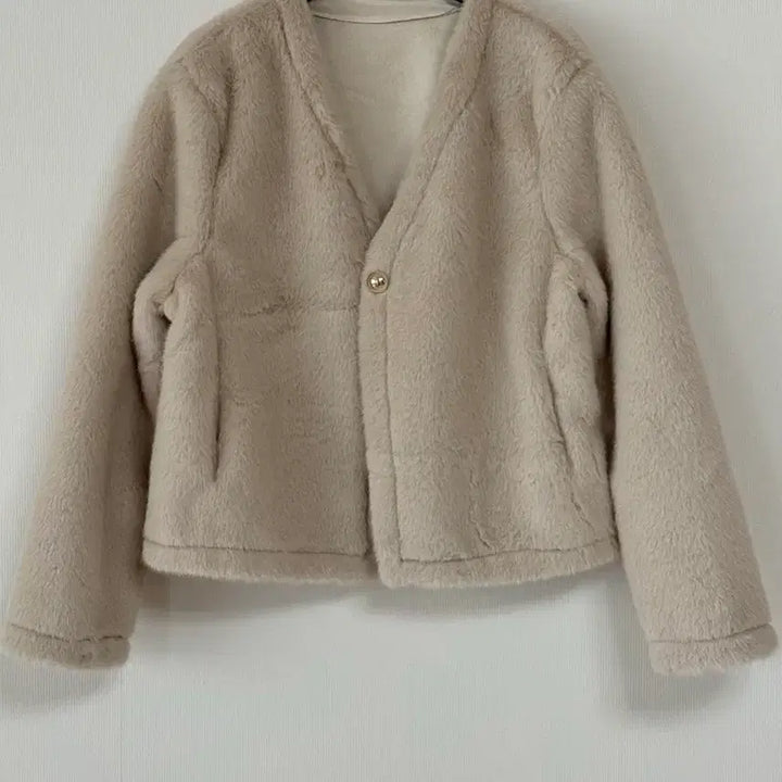 [BUNJANG] Soft V-Neck Fur Jacket / 새제품 부드러운 브이넥 퍼 자켓