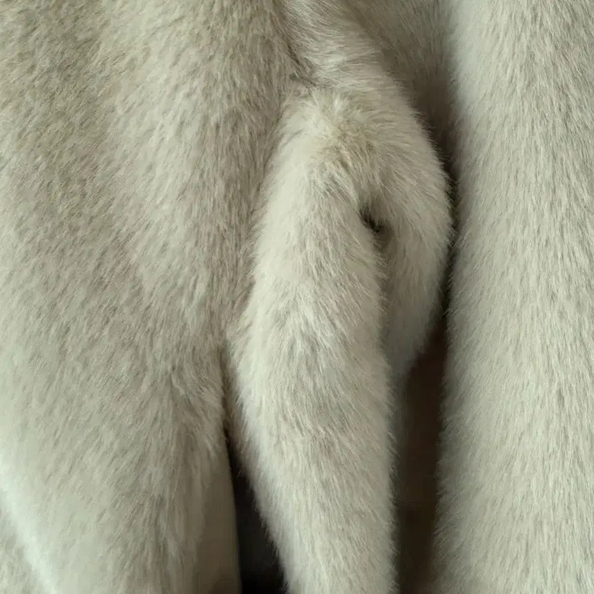 [BUNJANG] Soft V-Neck Fur Jacket / 새제품 부드러운 브이넥 퍼 자켓