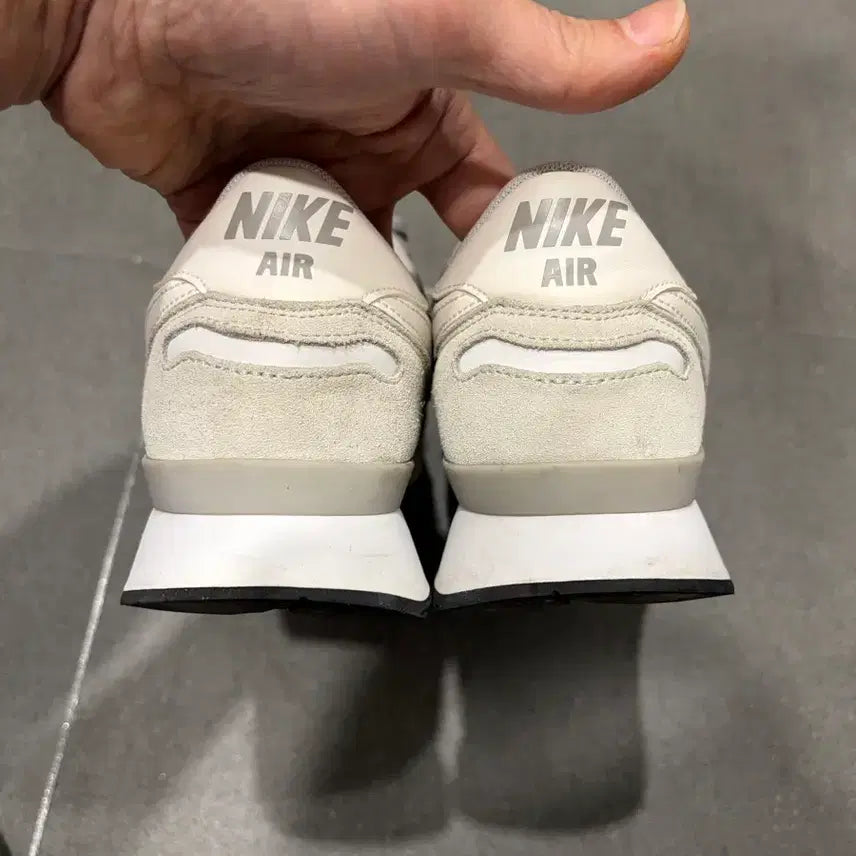 [BUNJANG] Nike Air Vortex Gray Sneakers / 나이키 에어 볼텍스 그레이 270