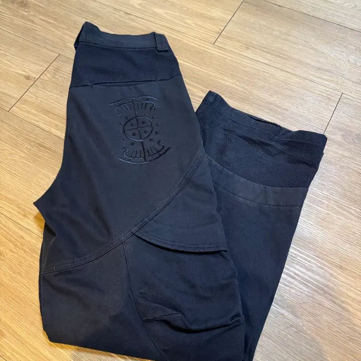 [BUNJANG] Ignota Core9 Washed Cargo Pants / 이그노타 코어9 워시드 카고 팬츠