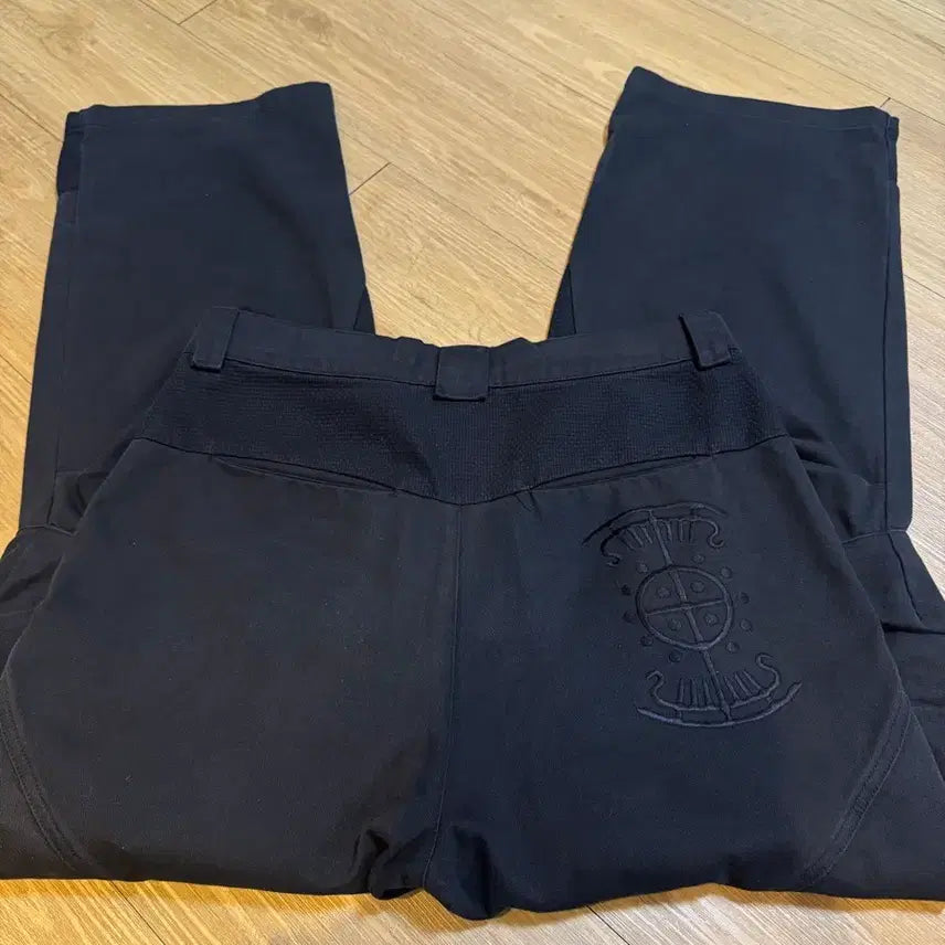 [BUNJANG] Ignota Core9 Washed Cargo Pants / 이그노타 코어9 워시드 카고 팬츠