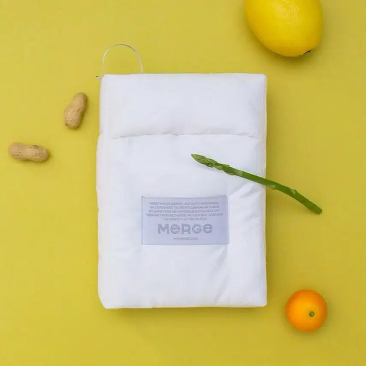 [BUNJANG] 퀄팅 패딩 북커버 책보호 파우치(화이트,블랙,실버 택1) / 퀄팅 패딩 북커버 책보호 파우치(화이트,블랙,실버 택1)