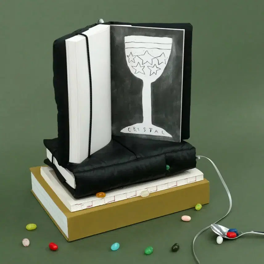 [BUNJANG] 퀄팅 패딩 북커버 책보호 파우치(화이트,블랙,실버 택1) / 퀄팅 패딩 북커버 책보호 파우치(화이트,블랙,실버 택1)