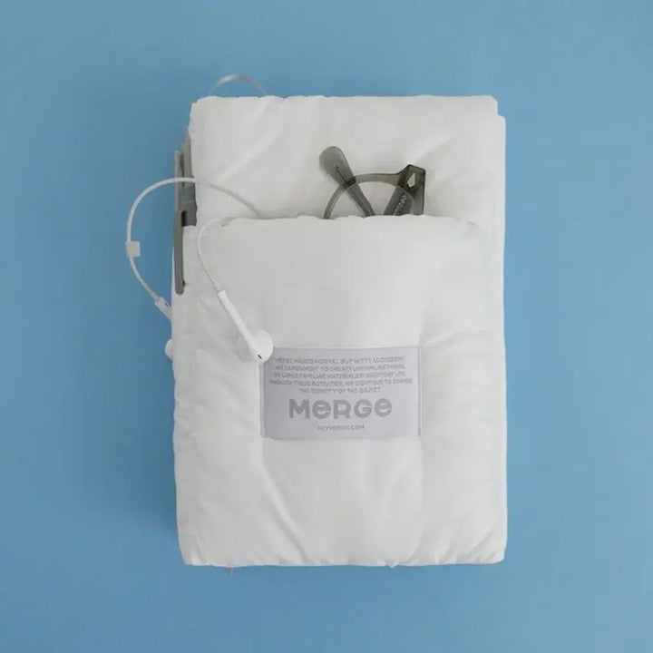 [BUNJANG] 퀄팅 패딩 북커버 책보호 파우치(화이트,블랙,실버 택1) / 퀄팅 패딩 북커버 책보호 파우치(화이트,블랙,실버 택1)