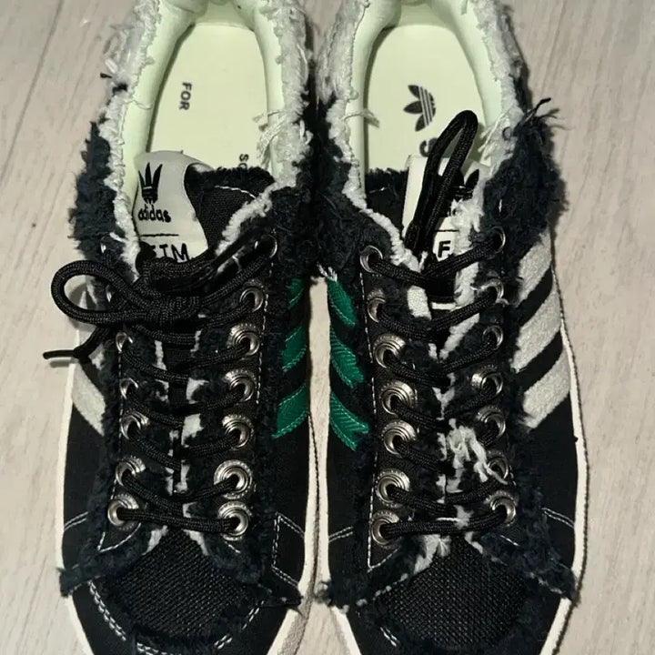 [BUNJANG] Adidas Song for the Mute Campus 80s Core Black Sneakers / 아디다스와 송 포 더 뮤트 캠퍼스 80s 코어 블랙 275