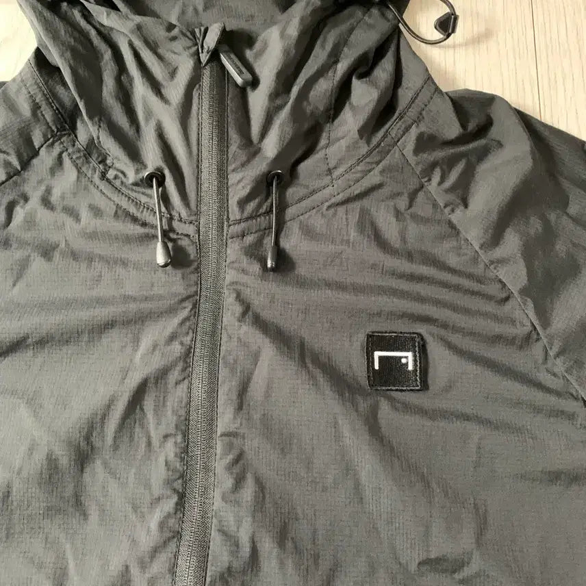 [BUNJANG] GOAL STUDIO Black Ultralight Hooded Windbreaker / GOAL STUDIO 블랙 초경량 바람막이 후드집업
