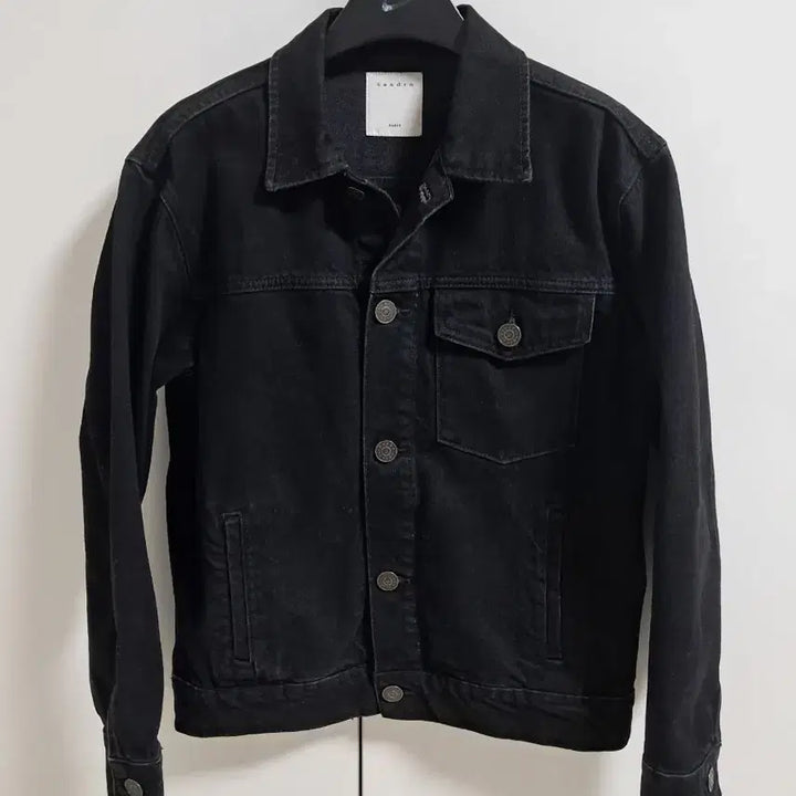 [BUNJANG] Sandro Black Denim World Lovers Embroidered Cricket Jacket / 산드로 크러커 흑청 데님  자켓  36(55)