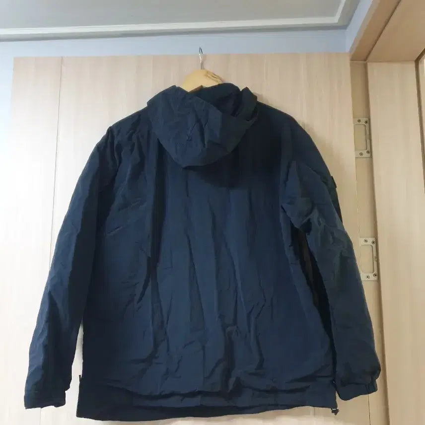[SOLD OUT] 다이나핏 후드 아노락