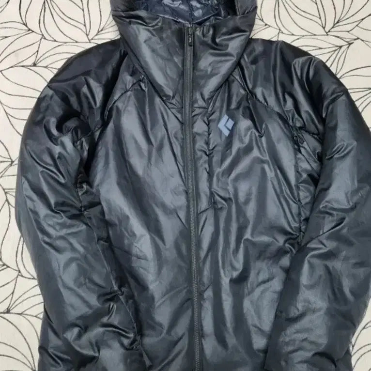 [BUNJANG] Black Diamond Belay Parka M Hooded Padded Jacket / 블랙다이아몬드 빌레이파카 M 후드 패딩 자켓