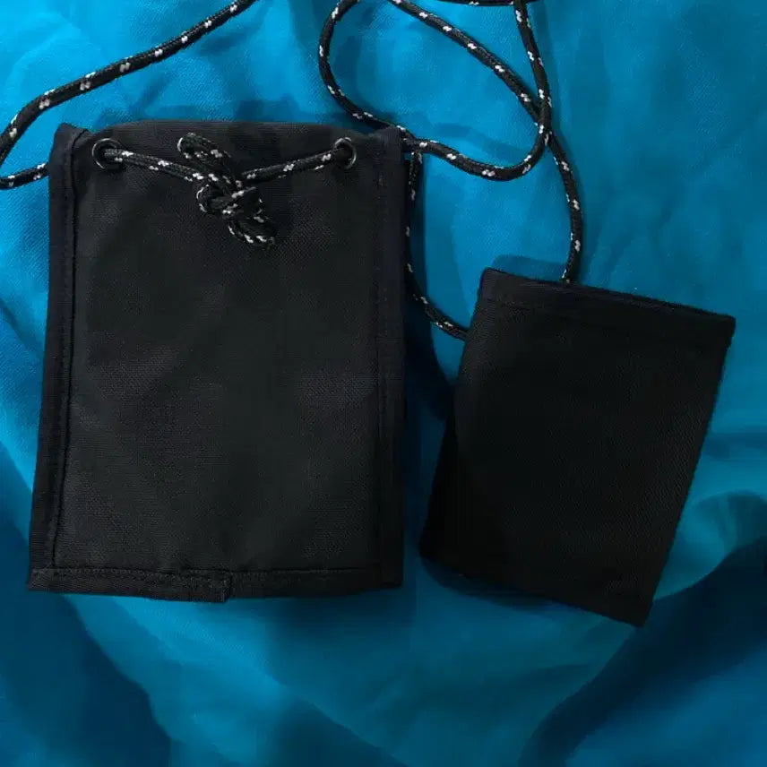 [BUNJANG] New Balance Card Wallet Set / 뉴발란스 목걸이 카드지갑 세트 블랙
