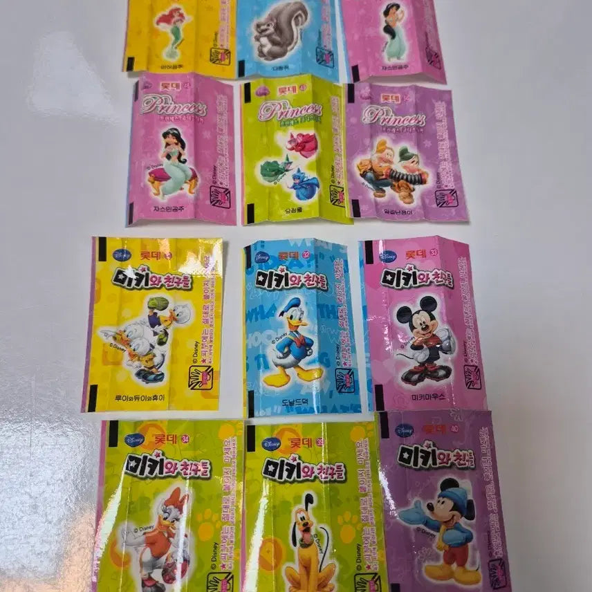 [BUNJANG] Lotte Disney Princess / Mickey and Friends Decal Sticker Set / 롯데 디즈니 Princess/미키와 친구들 판박이