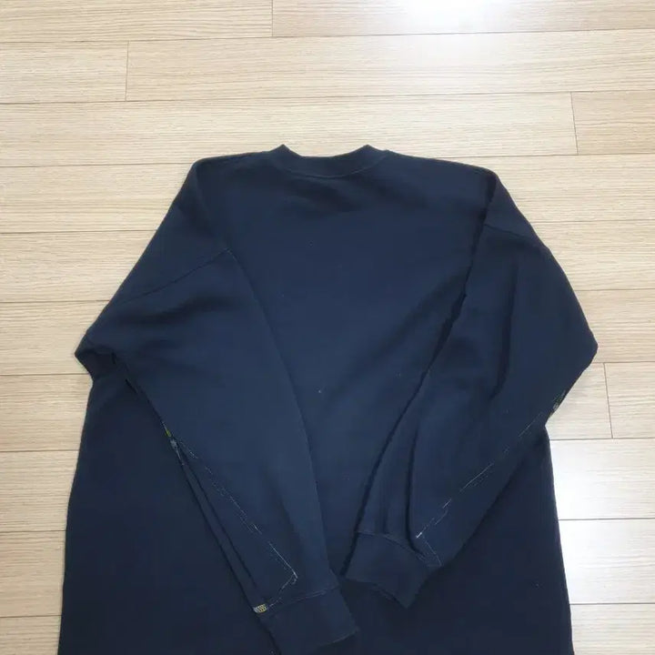[BUNJANG] Nike Black Swoosh Sweatshirt / 나이키 블랙 스우시 맨투맨