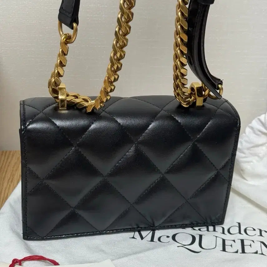 [BUNJANG] McQueen Satchel Bag Small / 맥퀸 사첼백 스몰