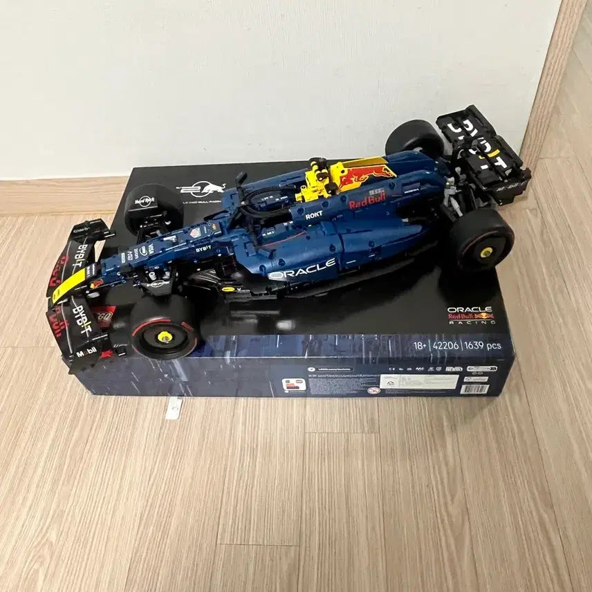 [BUNJANG] Lego Red Bull Technic Set / 레드불 테크닉 레고