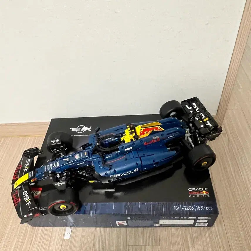 [BUNJANG] Lego Red Bull Technic Set / 레드불 테크닉 레고