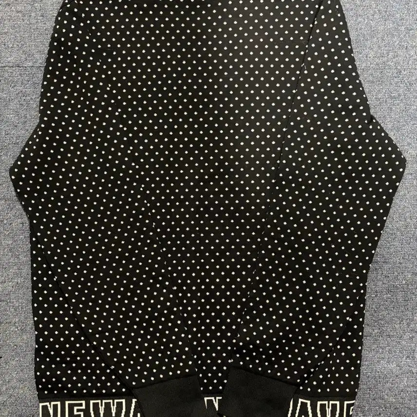 [BUNJANG] Dior NEWAVE Dot Long Sleeve Knit / Dior NEWAVE 도트 긴팔니트