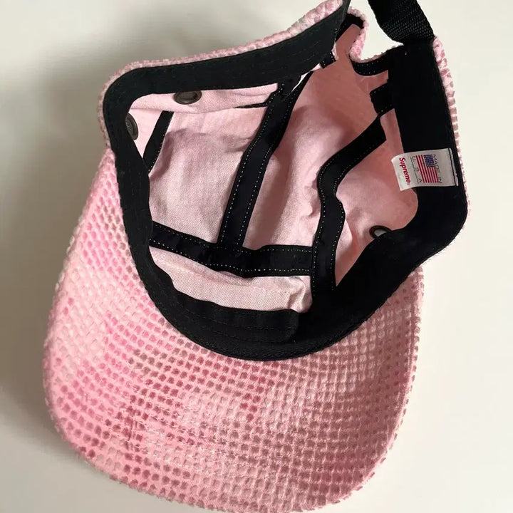 [SOLD OUT] 슈프림 그릴드 벨벳 캠프캡 핑크 카모