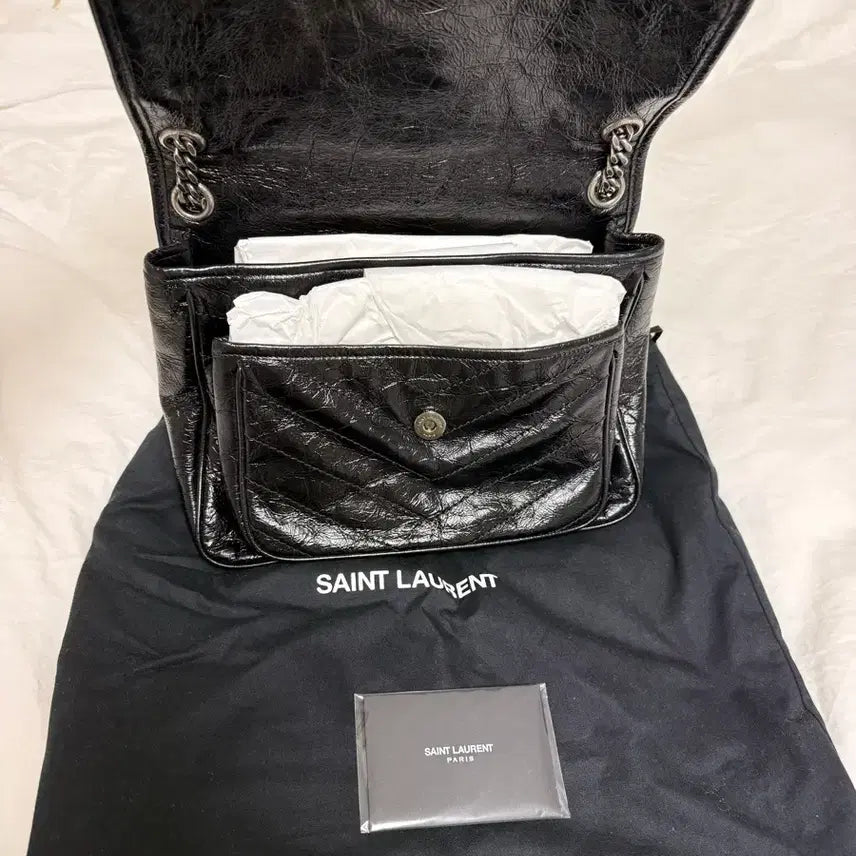 [BUNJANG] Saint Laurent Shoulder Bag / 생로랑 블랙 레더 숄더백