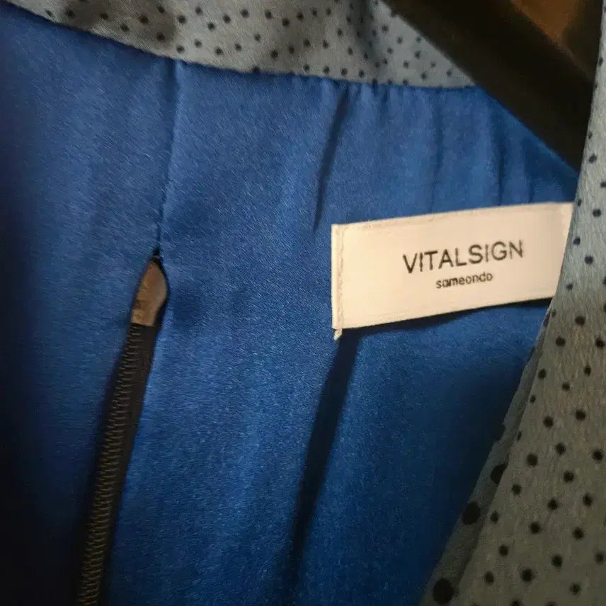 [SOLD OUT] VITALSIGN 바이탈싸인 폴카 도트 캐쥬얼 원피스