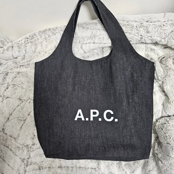 [BUNJANG] A.P.C. Ninon Denim Black Bag / A.P.C. 아페쎄 니논 데님 흑청
