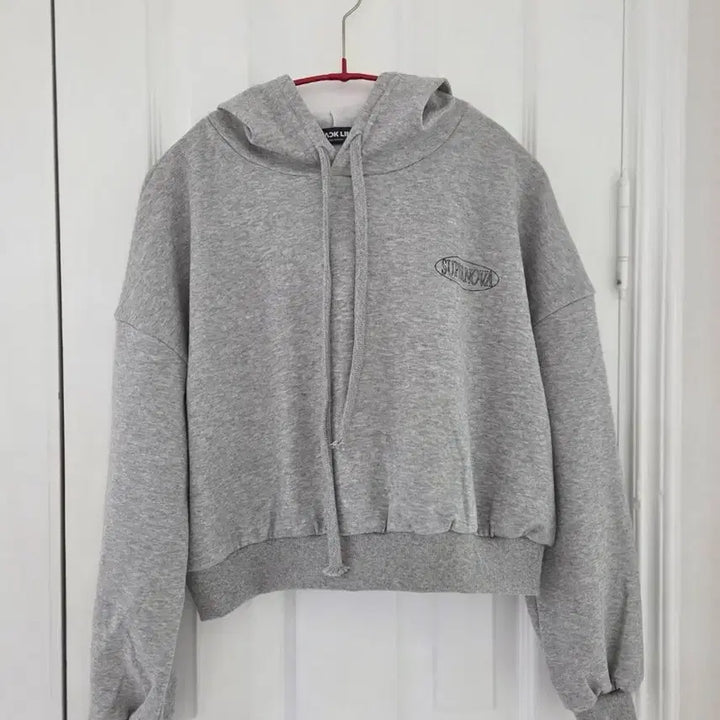 [BUNJANG] SUPRNOVA Gray Crop Hoodie / 회색 크롭 후드티