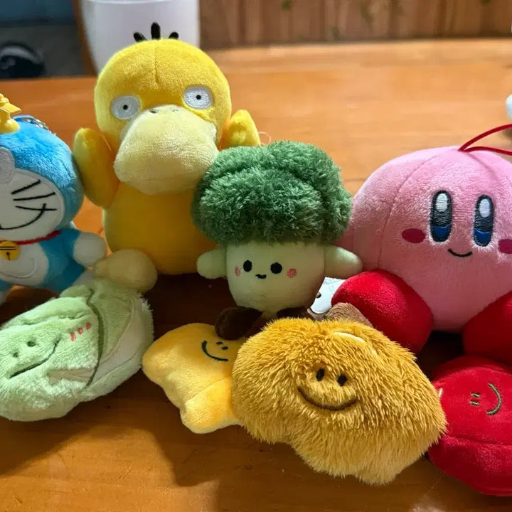 [BUNJANG] Assorted Plushies (Doraemon/Pokemon/Kirby) / 캐릭터 인형 모음 (도라에몽/포켓몬/커비 등)
