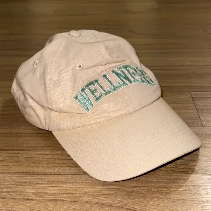 [SOLD OUT] 스포티앤리치 웰니스 아이비 볼캡 크림