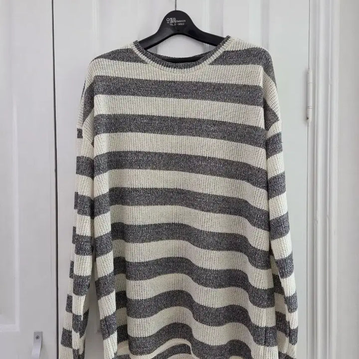 [BUNJANG] Striped Knit Long Sleeve T-Shirt / 스트라이프 니트 긴팔 티셔츠