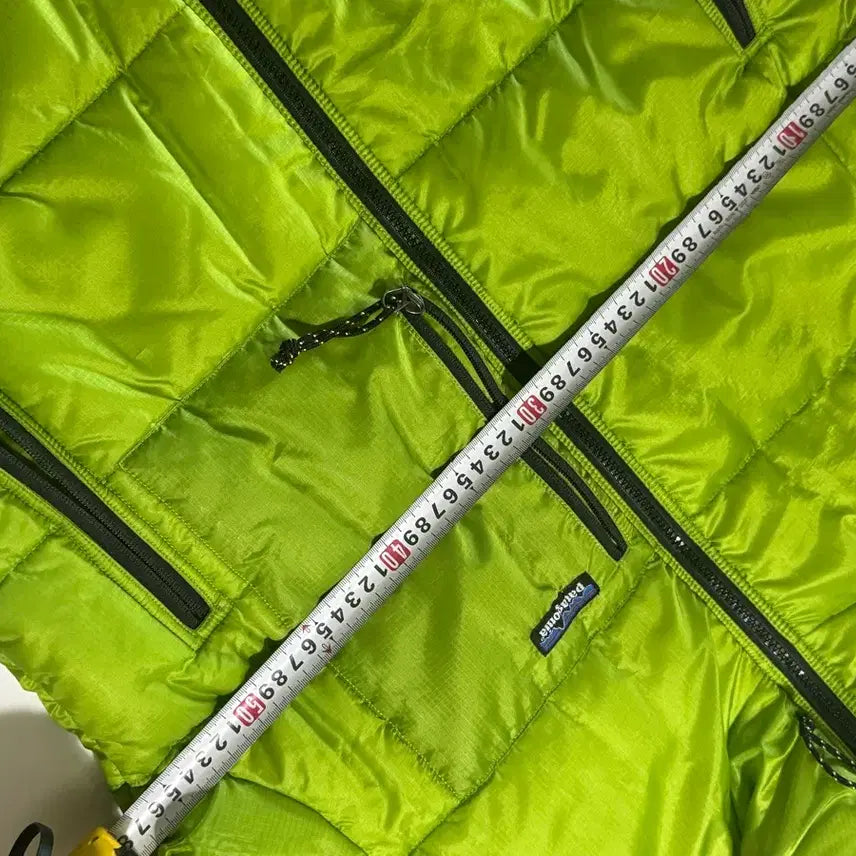 [BUNJANG] Patagonia Das Parka Gecko Green Jacket / 파타고니아 다스파카 개코그린