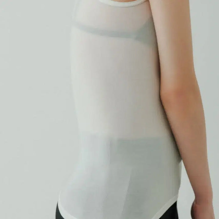 [BUNJANG] AMOMENTO yo BIOTOP Tank Top / yo BIOTOP Round body tank 샵 아모멘토